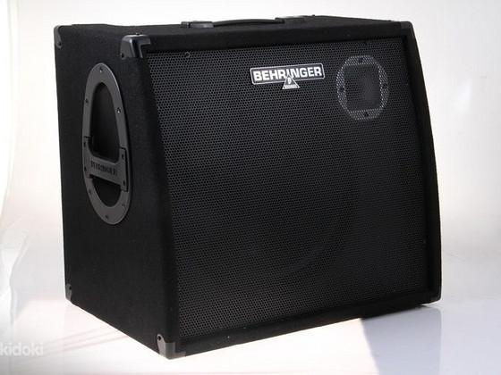 Behringer K3000FX Ultratone PA/ Keyboard Amplifier