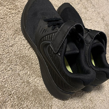 Müüa nike tossud