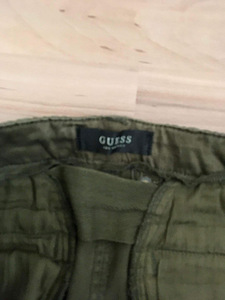 Брюки GUESS (2 фото из 3)