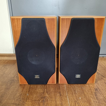 Monitor Audio Silver 3 speakers