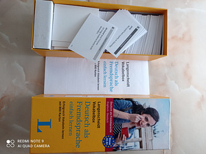 Словари и учебники (8 фото из 10)