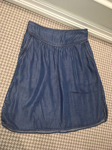 Suvised teksaseelikud Henri Lloyd M ja Zara XS (4 foto / 6)