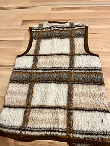 Soe vest (2 foto / 3)