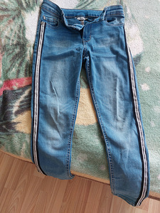 Детские вещи (3 фото из 3)