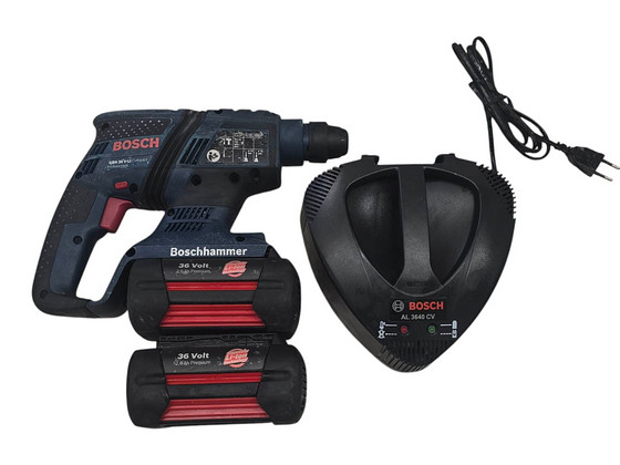 Перфоратор Bosch GBH 36 V-LI + 2,6Ач + зарядка