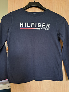 Hilfiger t-särk 140cm (1 foto / 1)