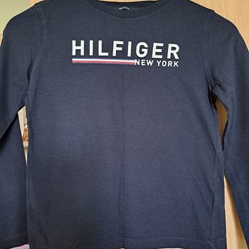 Hilfiger футболка 140см