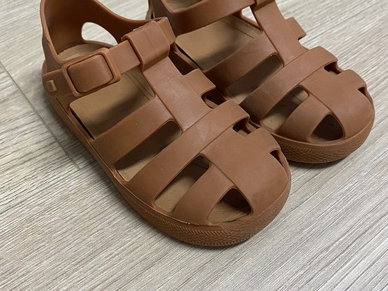 Силиконовые сандали ZARA