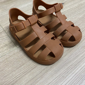 Silikoonist sandaalid ZARA