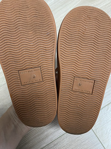 Silikoonist sandaalid ZARA (5 foto / 7)