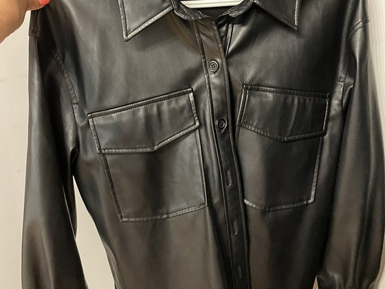 Рубашка экокожа Zara