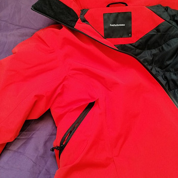 Peak Performance - VM6 SKI INSULATED 2L JACKET (M suurus)