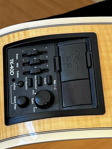 TAKAMINE 12 keelne elektroakustiline kitarr (3 foto / 5)