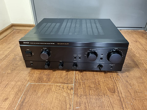 Denon PMA-860 A Klassi Integrated Stereo Amplifier (1 foto / 3)