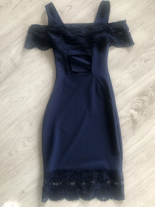 Lipsy dress (2 foto / 2)