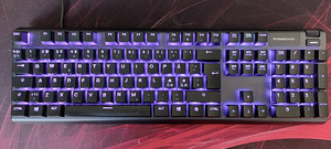 Müüa hästi hoitud Steelseries Apex 5 klaviatuur. (1 foto / 3)