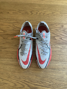 Nike Phantom GT (2 foto / 3)