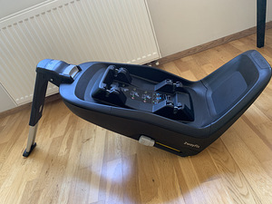 Maxi-Cosi 2wayPearl turvatool + 2wayFix alus (5 foto / 10)
