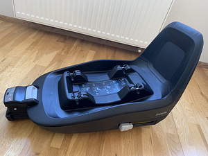 Maxi-Cosi 2wayPearl turvatool + 2wayFix alus (6 foto / 10)