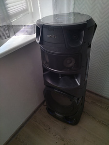 Динамик для вечеринки sony (2 фото из 2)