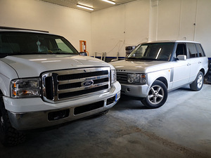 Ford Excursion (3 foto / 6)