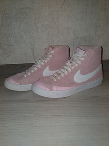 Nike Blazer Mid 77 (2 foto / 2)