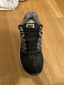 Nike Беговые Кросовки (2 фото из 4)