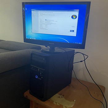 Arvuti + monitor