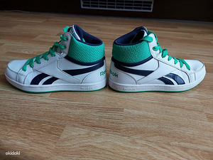 Reebok кроссовки р.35 (2 фото из 6)