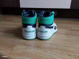 Reebok кроссовки р.35 (5 фото из 6)
