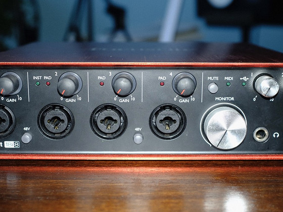 Аудиокарта: Focusrite Scarlett 18i8, 2nd Gen