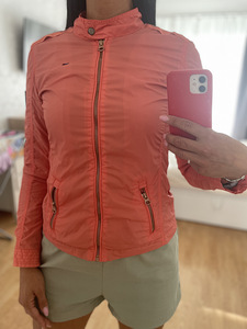 Ветровка Tommy hilfiger (1 фото из 1)