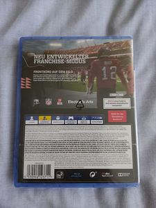 Продать EA MADDEN NFL22 (2 фото из 2)