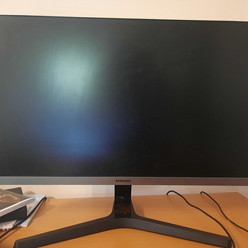 Müün heas korras arvuti (800) + monitor (50)