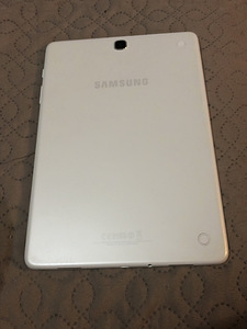 Планшет Samsung Galaxy Tab A (2 фото из 4)