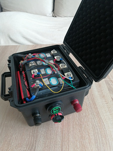 Аккумулятор для лодочного електромотора Lifepo4 12v 105ah (2 фото из 3)