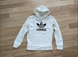 Adidas xs (1 foto / 1)