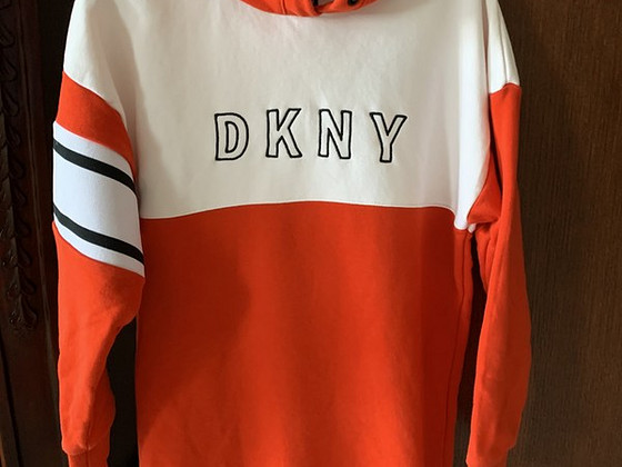 Платье dKNY