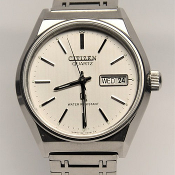 Винтаж Citizen CQ Quartz JDM Kanji июнь 1978