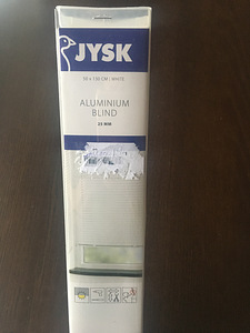 Alumiiniumist uus  aknakate mõõdus 50х130мм ja 60х80мм (2 фото из 2)