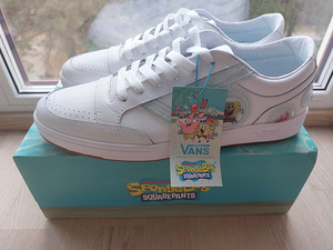 Новые кроссовки VANS Sponge Bob (EU 45) (3 фото из 5)