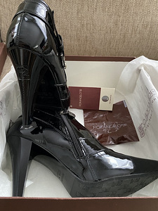 Fiorangelo lakknahast kingad/ poolsaapad size 37 (2 foto / 3)
