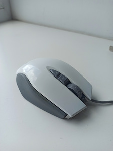 Corsair M65 RGB Elite (3 фото из 3)