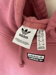 Худи женское adidas (5 фото из 5)