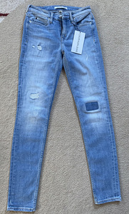 Uued Calvin Klein teksad suurus 26/32 (4 foto / 6)