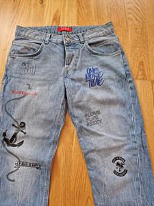 Guess джинсы (2 фото из 3)