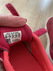 Adidas tossud, s. 22 (3 foto / 3)