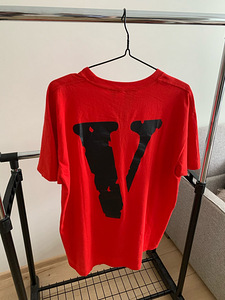 Футболка vlone Friends (2 фото из 3)
