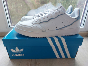 Uued Tossud ADIDAS (EU 44.5) (2 foto / 5)