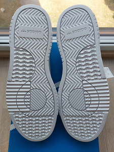 Uued Tossud ADIDAS (EU 44.5) (4 foto / 5)
